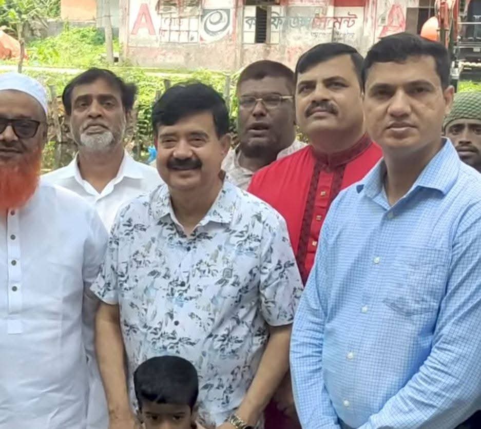 রামগঞ্জে ওয়াপদা খাল পরিস্কার করণের শুভ উদ্বোধন